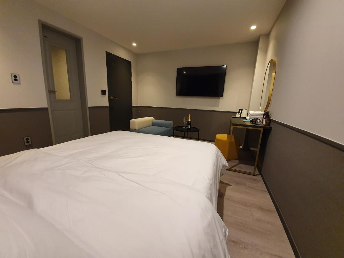 Browndot Hotel Songtan Pyeongtaek Rum bild